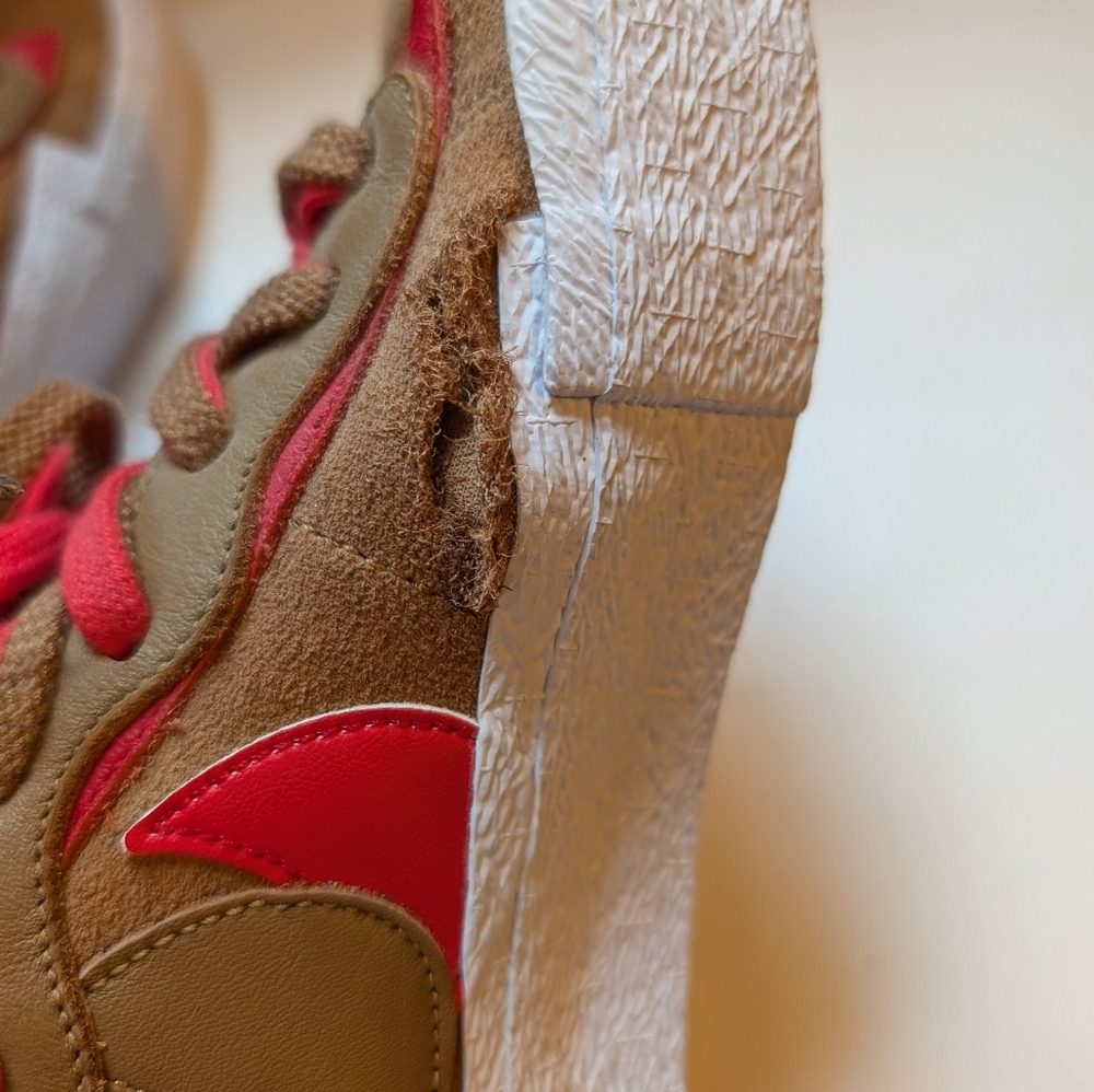 Nike Blazer Low x Sacai 'British Tan size 10 new with defect - Picture 11 of 14